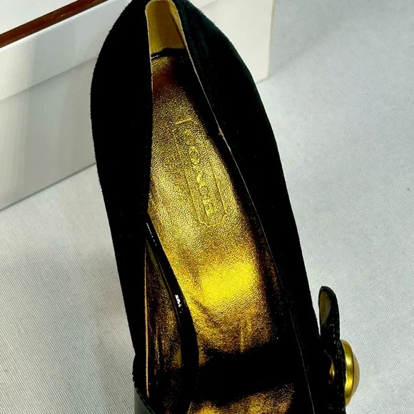 Women’s Coach Davine Platform Black Suede with Gold Heel Size 8 Great Condition! - Picture 5 of 16